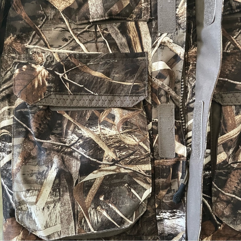 Magellan Outdoors Kids Camouflage Insulated Jacket - Picture 8 of 13